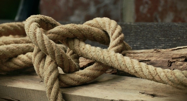 UNDERSTANDING ENERGETIC CORDS